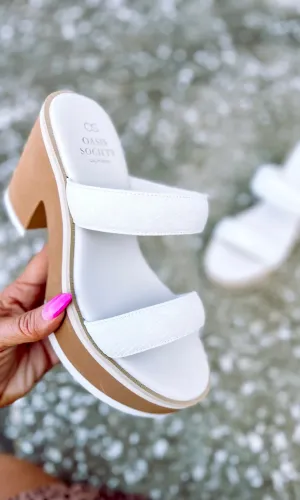 Daphne - Chunky Heeled Sandal
