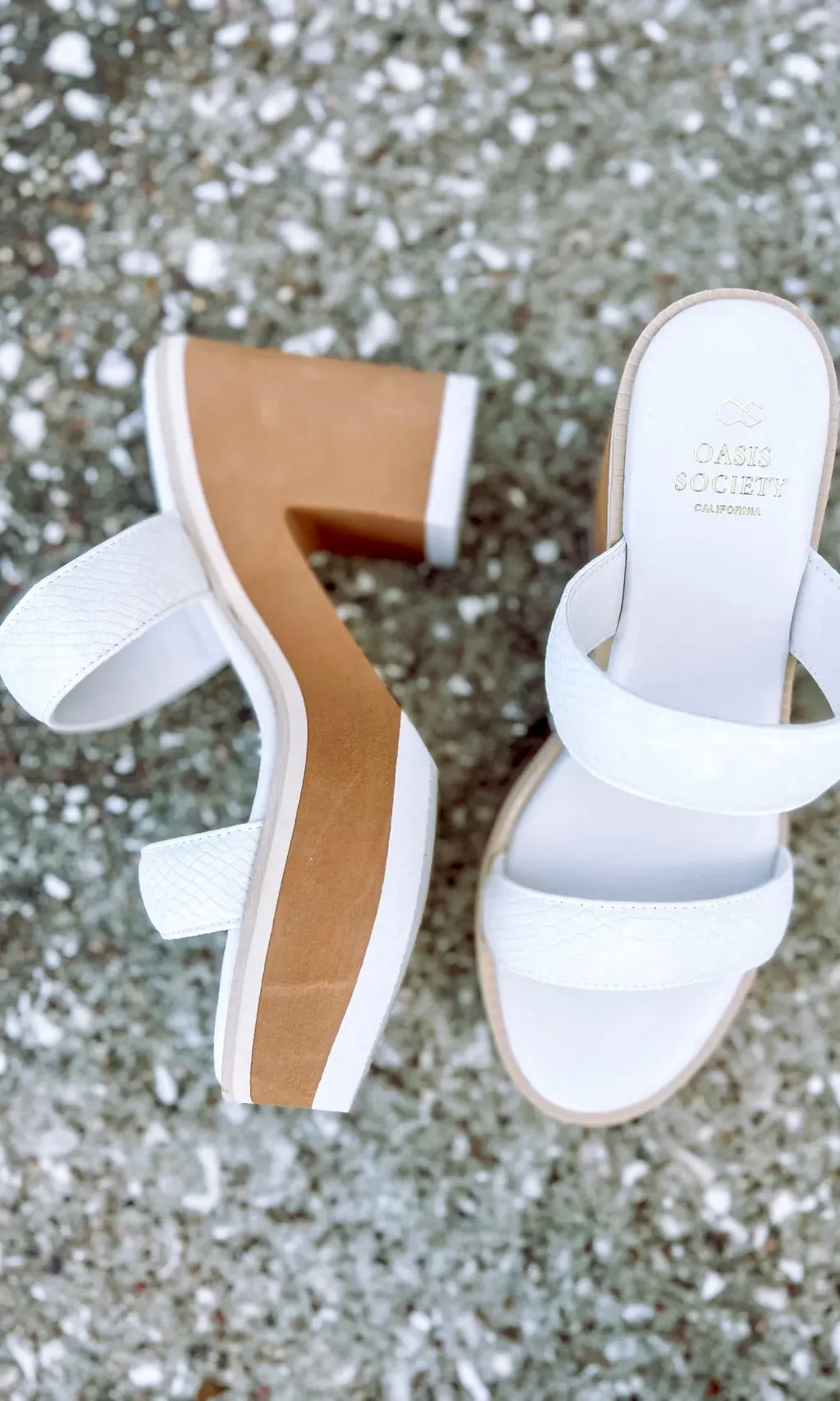 Daphne - Chunky Heeled Sandal