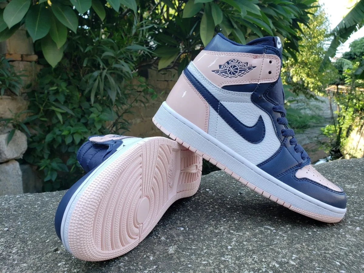 JORDAN 1 RETRO HIGH OG x ATMOSPHERE